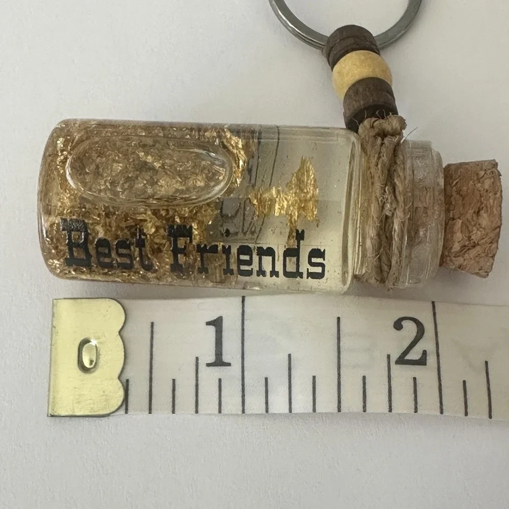 2017 Sutters Mill Gold Discovery Best Friend Gold Flake Bottle Keychain Souvenir